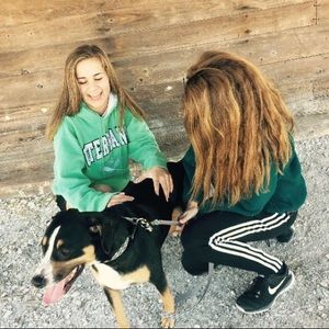 Meet your Posher, Nina